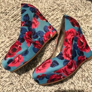 Madden Girl Floral Wedges
